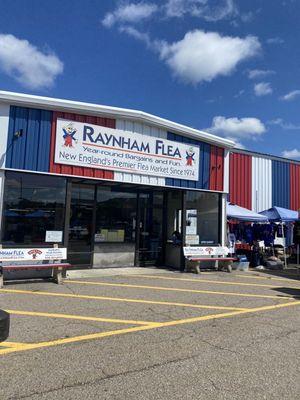 Raynham Flea Market