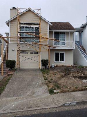 Santos Handyman & Hauling Services