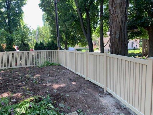A to Z Quality Fencing & Structures