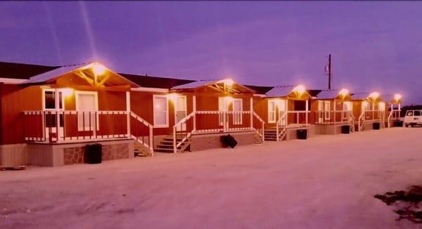 Easy access to HWY 80, HWY 87 and HWY 97 yet quiet so you can Relax comfortably.