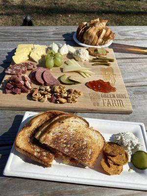 Charcuterie & grilled cheese? Yes, please!