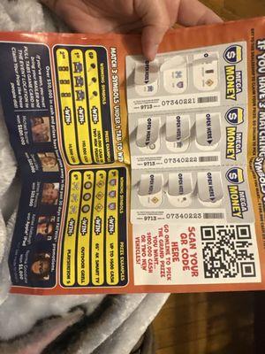 Parts of the mailer