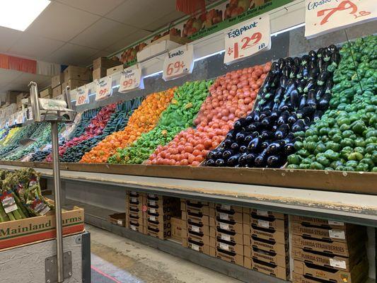 I took a picture at this angle so you could see prices on various different types of produce