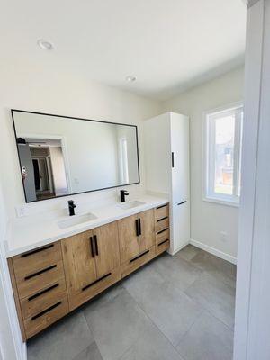 Carla Double Sink Free Standing Vanity 72" in Teak Oak