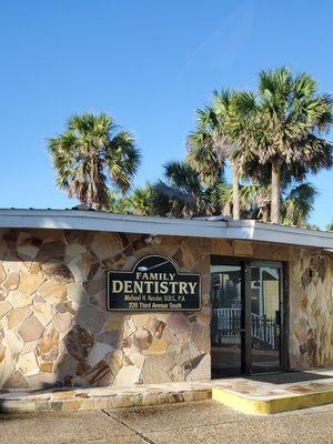 Michael H. Kessler DDS