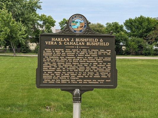 Harlan and Vera Bushfield Historical Marker