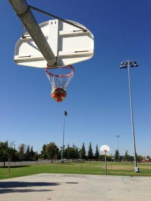 Not a chain net :( YOUTH BALL STUCK :(