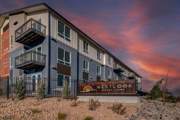 Westlook Apartments