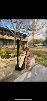 Anya Pasowicz Harpist