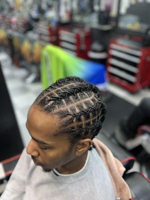 Corona Barbershop Plus