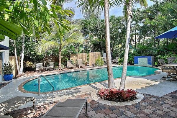 Style Vacation Homes