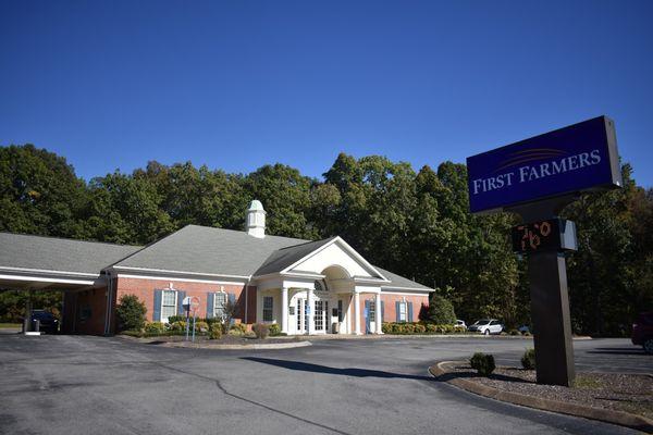 First Farmers & Merchants National Bank