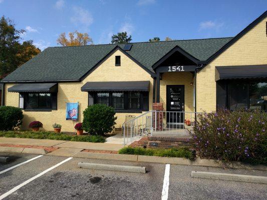 1541 Wade Hampton Blvd, Greenville