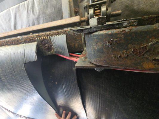 Slide room timing broken and gear pack seized.