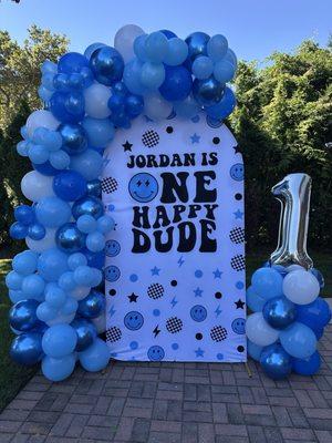 Amazing balloon arch and stand alone column! Loved it and so great working with the team to create this!!