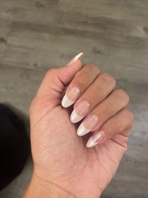 Queen Nails