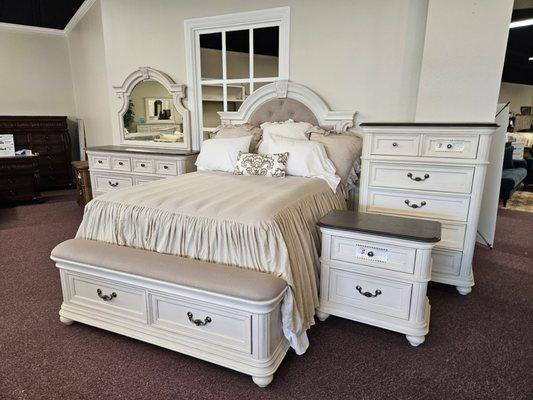 Ivan Smith Furniture