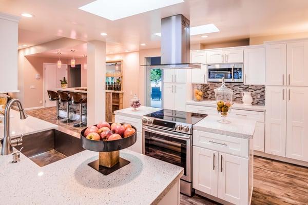 Lawrence Tollenaere - Coldwell Banker Residential Brokerage