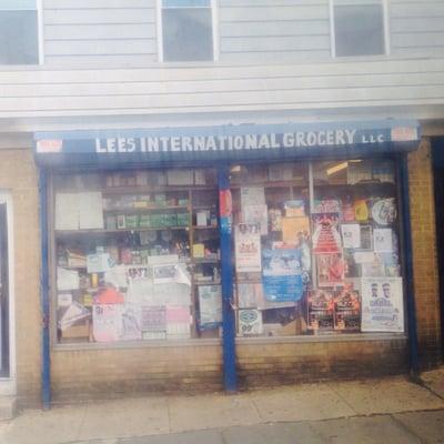 Lee's International Foodmart