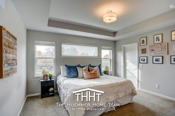 The Huemmer Home Team - LPT Realty