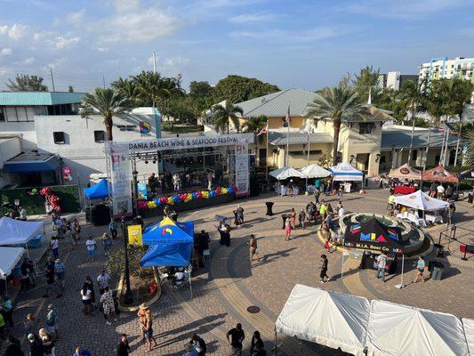 Dania Pointe Food & Wine Festival