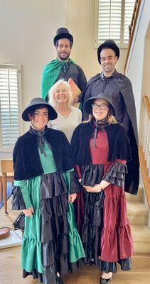 Santa Ana's Little Helpers