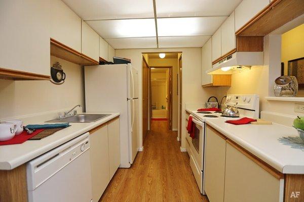 Ballinger Commons Apartment Homes