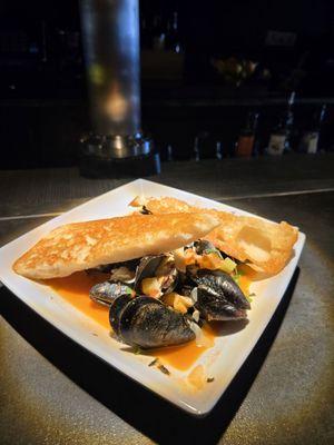 The Alibi Cocktails & Bites