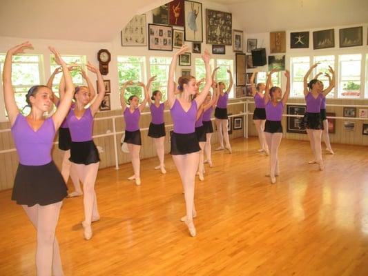 Brae Crest School of Ballet