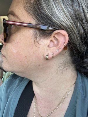 Cartilage piercing Lobe piercing