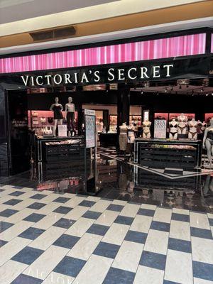 Victoria's Secret & PINK