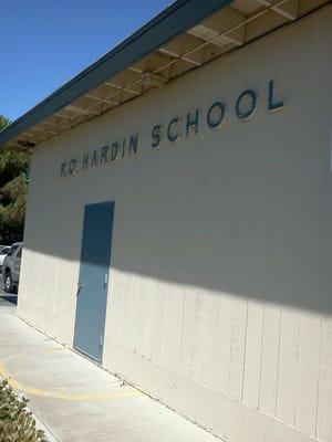 R.O Hardin School