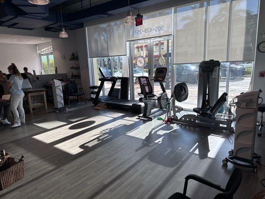 USA Sports Medicine - South Beach