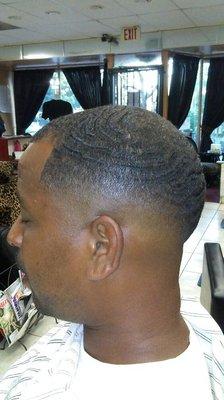 Le Shoppe Extraordinaire' Hair Salon