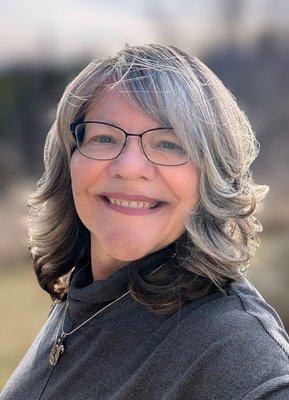 My new cut and style from Leighann yesterday!!  She's amazing!!