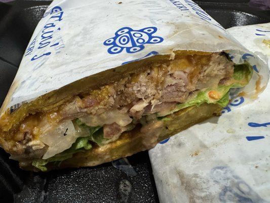 Tainos Bakery And Deli