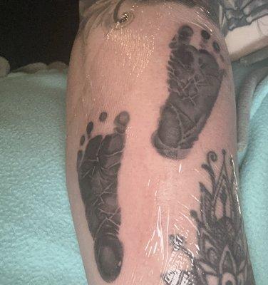 Iridescent Tattoo & Fine Art