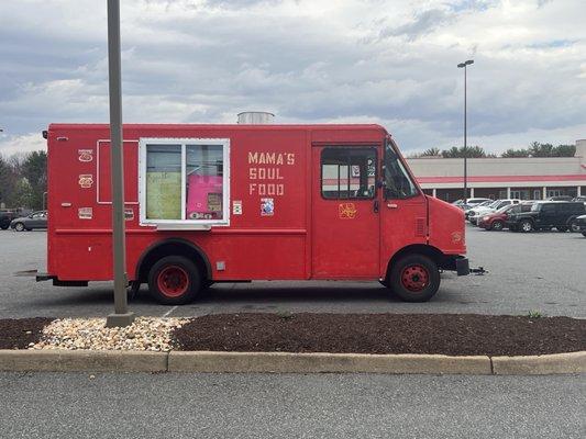 Mama's Soul Food Truck