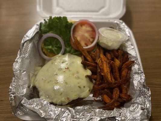 Milton Tavern Burger with Sweet Potatoe Fries (To Go)