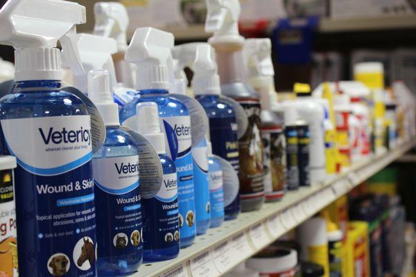 Bear Creek Country Store - Leonard