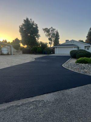A photo of a clients driveway after it has been sealed