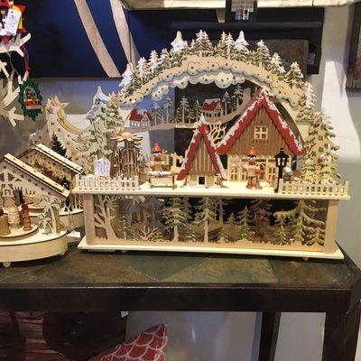 Cute Christmas decoration...looks Scandinavian.