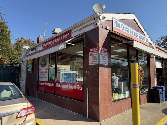 Nor Cross Service Station