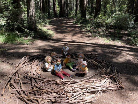 Roots y Ramas Forest School