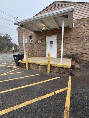 Rear of building. Load and unload zone!