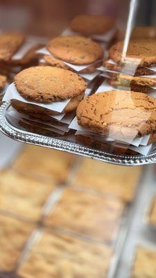 Cobblers Cakes & Kream