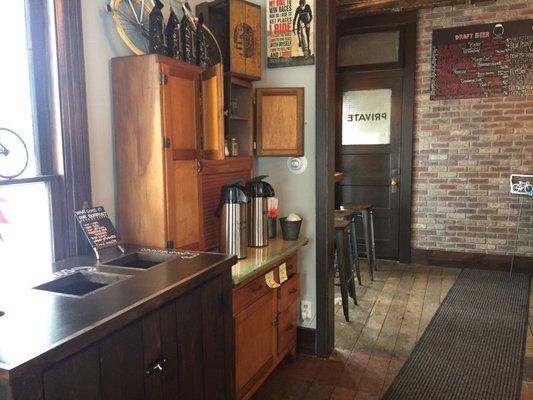 The place to get coffee and beef is beautiful. I went today to get some hot chocolate as the snow starts coming.