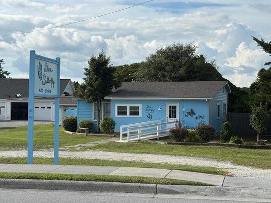 1049 Cedar Point Blvd