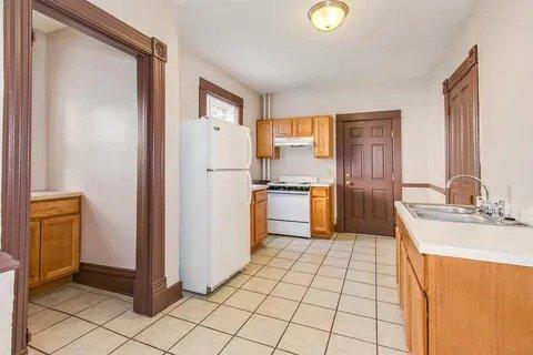 Power Moves Hauling & Cleaning