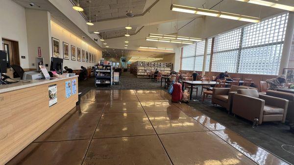 Will & Ariel Durant Branch Library